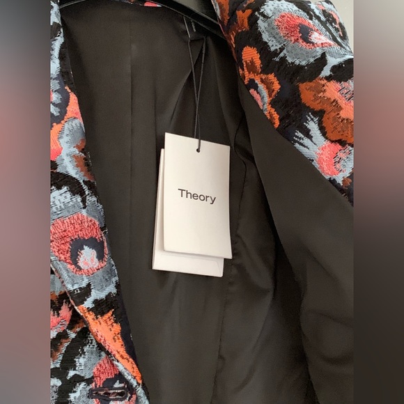 Theory Equestrian blazer in floral jacquard - Picture 10 of 15